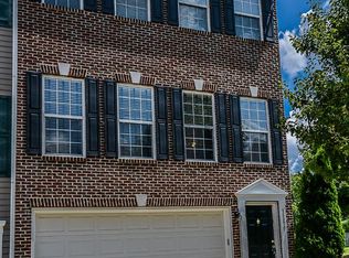 18476 Wide Meadow Sq, Leesburg, VA 20176