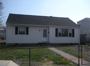 20 Louise Rd, New Castle, DE 19720