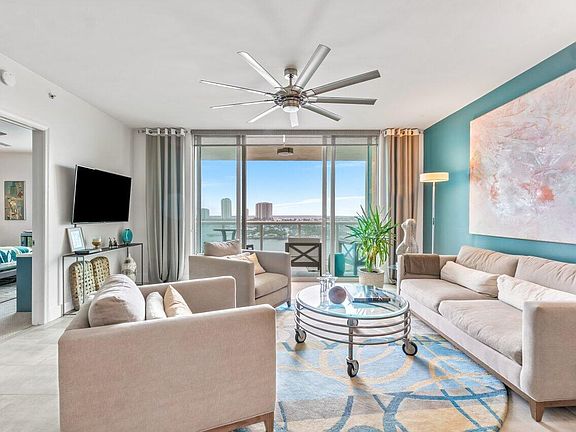 2nd image of 2640 Lake Shore Drive #1209