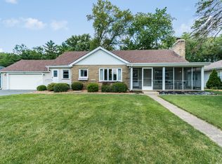 2206 Indiana Ave, Lansing, IL 60438