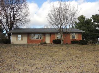 213 Austerlitz Rd, Paris, KY 40361