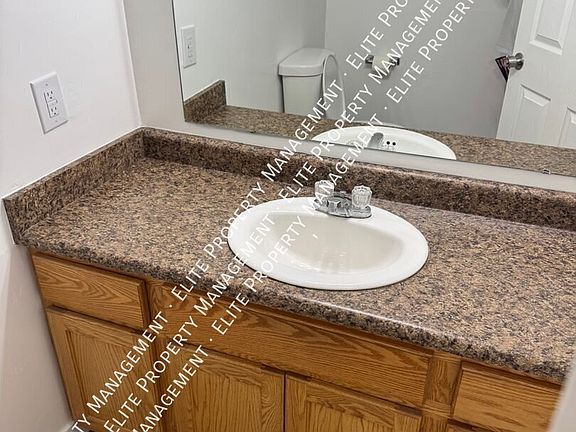 5th image of 331 E 1000 N APT 12