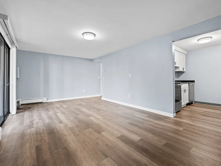 130 Silver Ln #2 — Photo 3