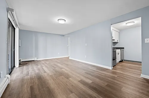 130 Silver Ln Photo 1