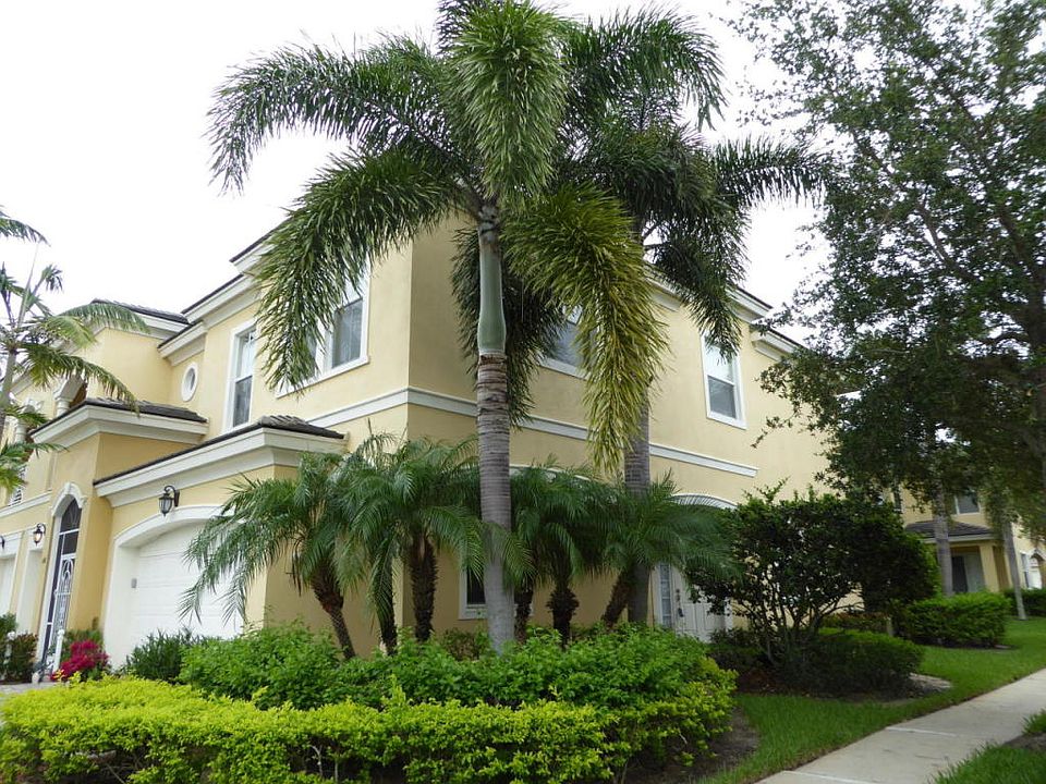 1st image of 6104 NW Argyll Ln