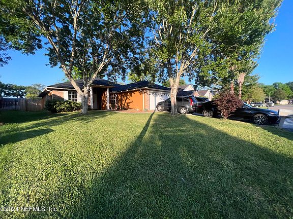 2nd image of 2704 SECRET HARBOR Drive