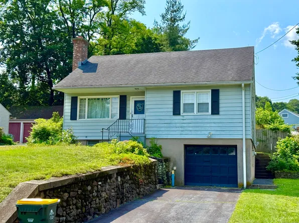 21 West Road, Ansonia, CT 06401