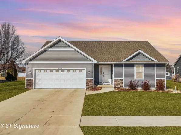 2193 N Ryan Ct, Bay City, MI 48706
