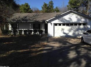 4 Legends Dr, Little Rock, AR 72210