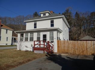 707 Maple St, White Riv Jct, VT 05001