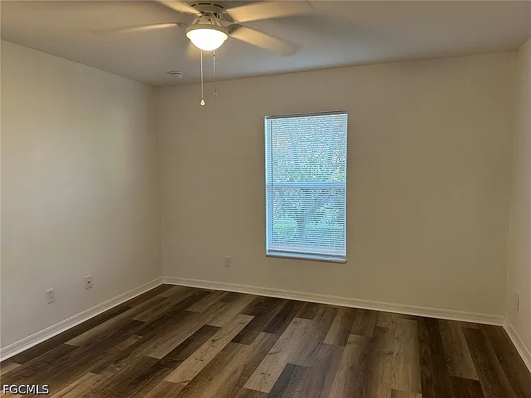2207 NE 15th Ln — Photo 18