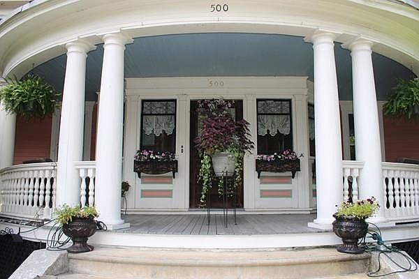 2nd image of 500 Andover St