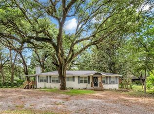 7426 Magnolia Ave, Theodore, AL 36582