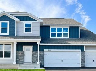 3195 Sunshine Curv NW, Jordan, MN 55352