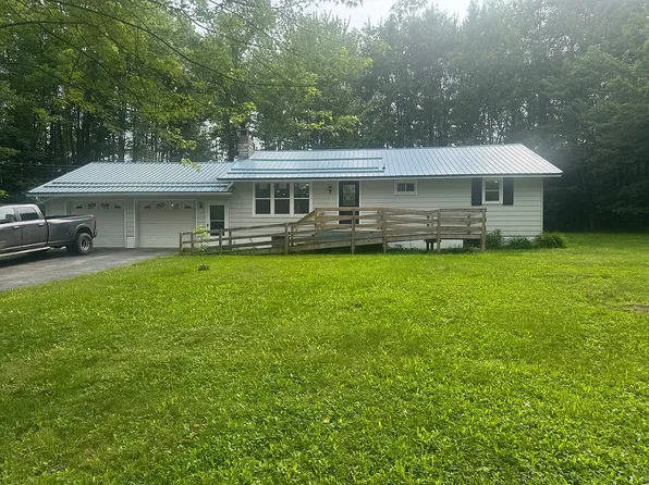 15176 Lyons Rd, Union City, PA 16438