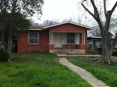 1st image of 214 Hub Ave