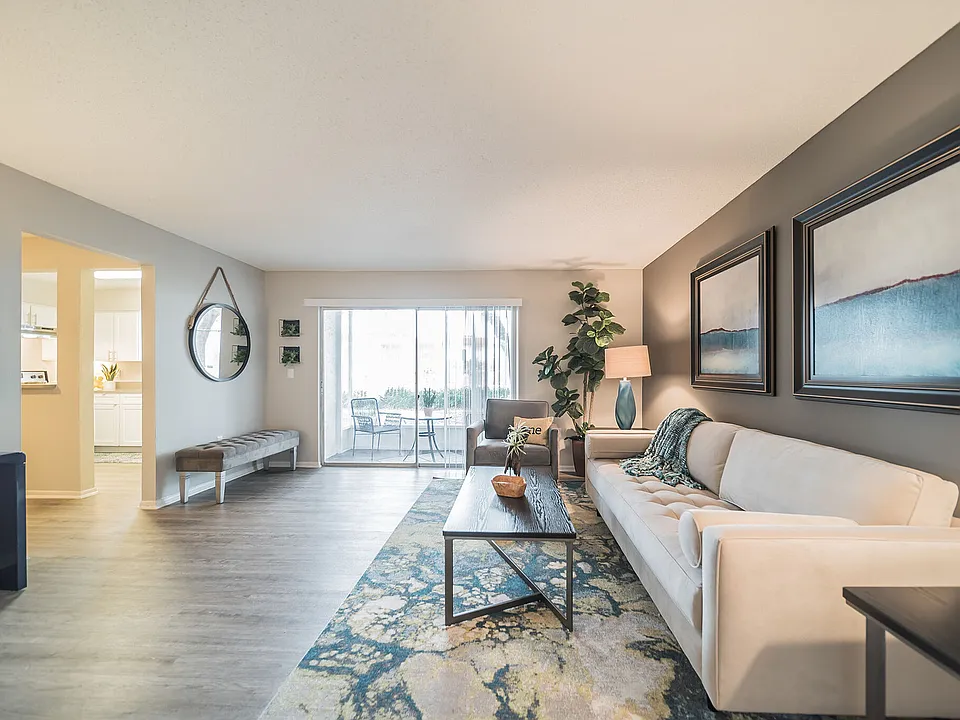 Bluestone on the Bay apartments community photo