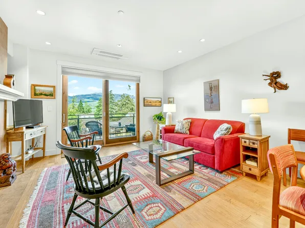 175 Lithia Way Unit 201, Ashland, OR 97520