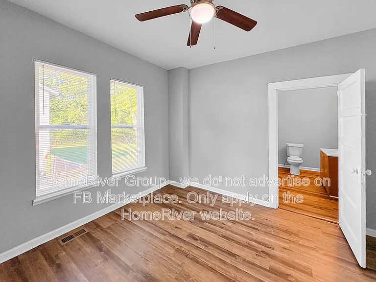 1219 N Chamberlain Ave — Photo 10