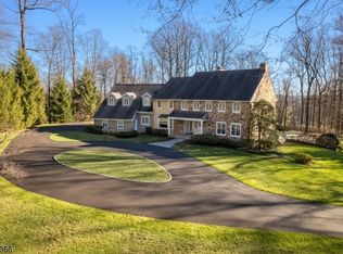 12 Wildlife Run, New Vernon, NJ 07976