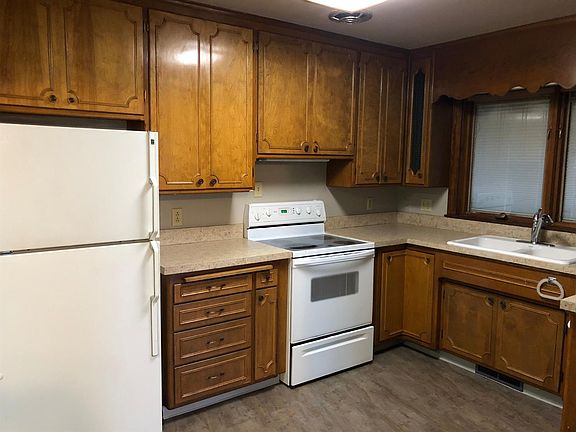 2nd image of 3440 Frost Ct