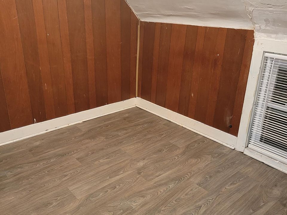 1st image of 109 Bissell Ave #2