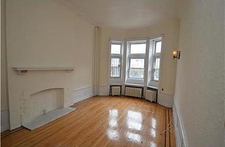 1st image of 186 New York Ave APT 1A