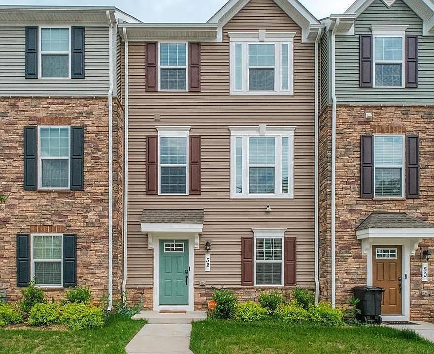 52 Caswell Dr