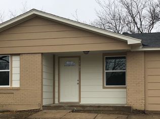 1702 SW 3rd St, Grand Prairie, TX 75051