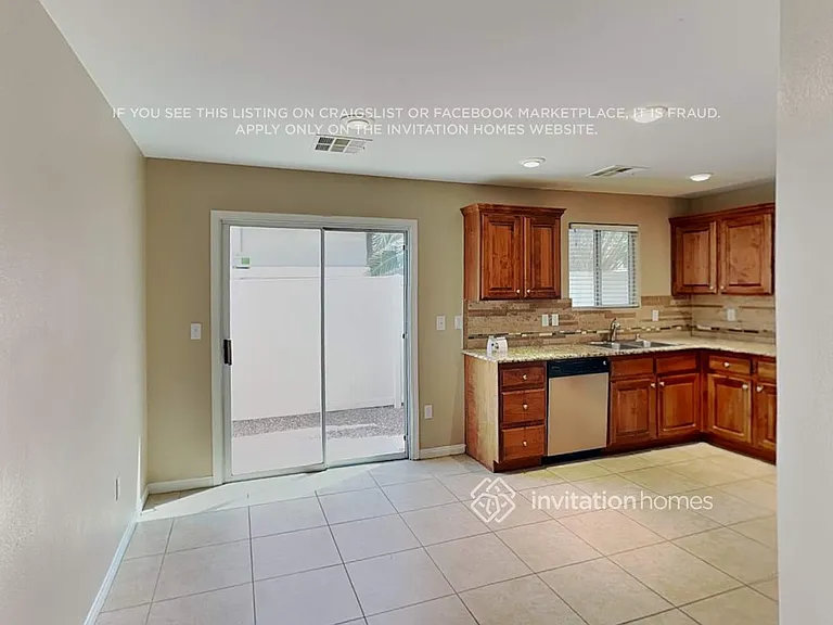 9180 Giardino Villa St — Photo 7