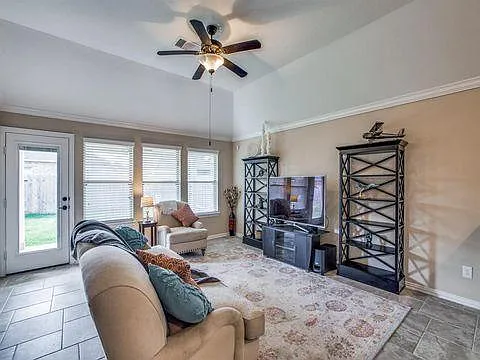 31208 Liberty Knoll Ln — Photo 5
