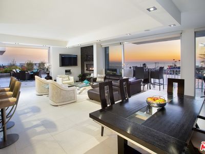 17368 W Sunset Blvd APT 102, Pacific Palisades, CA, 90272