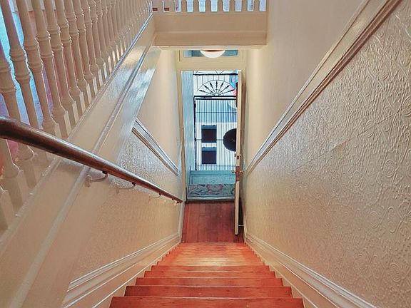 3rd image of 1458 Haight St APT A
