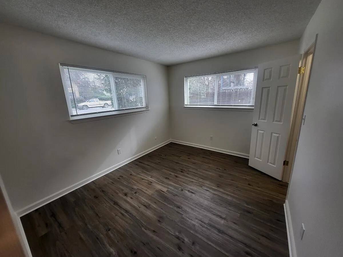 741 North Lincoln Street, Unit 1 — Photo 4