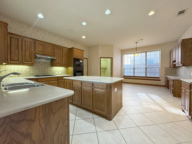 4112 Hearthlight Ct — Photo 6
