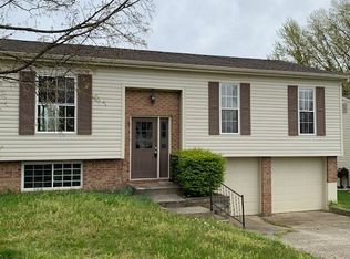 1534 Woodside Dr, Florence, KY 41042
