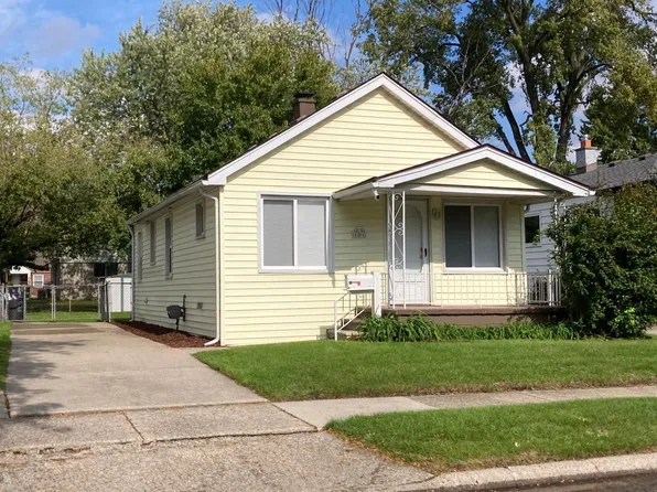 101 E Harwood Ave, Madison Heights, MI 48071