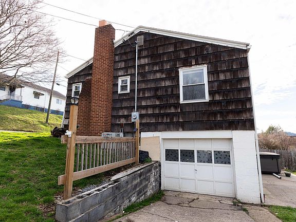 4th image of 612 Potomac Ave