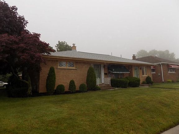 2nd image of 3603 East Ave