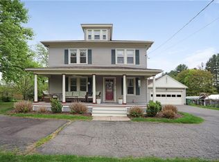 38 Railroad Ave, Chester, CT 06412