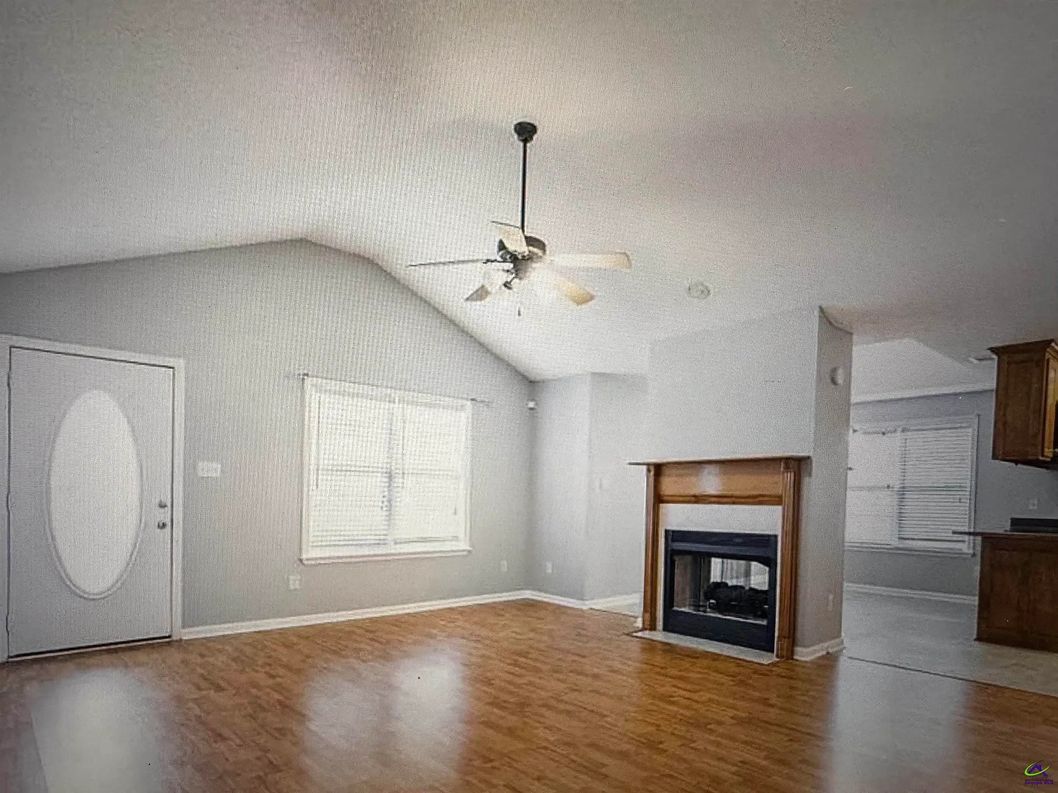 3 bed, 2.0 bath, 1414 sqft, $1,750 — Photo 4