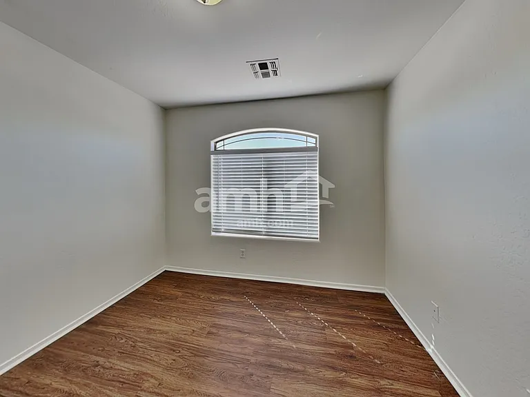 7364 W Ocotillo Rd — Photo 15