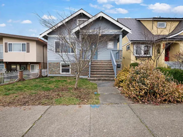 2675 Dundas St, Vancouver, BC V5K 1R1