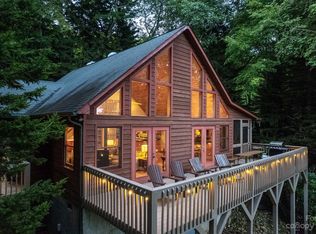 635 Spruce Patch Ln, Sylva, NC 28779