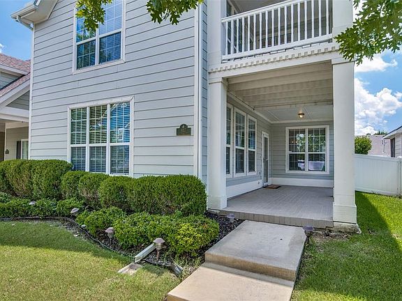 2nd image of 937 Wenk Ct