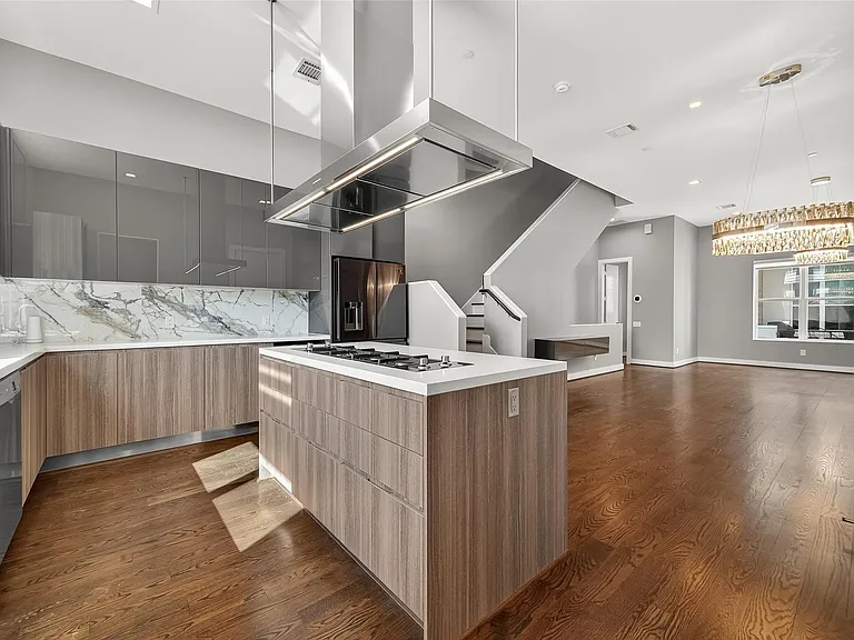 5919 E Post Oak Ln — Photo 15