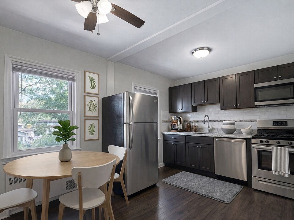 1st image of 373-437 W Hazelwood Ave #415-2