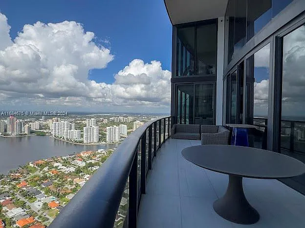 18555 Collins Ave #5203 — Photo 36