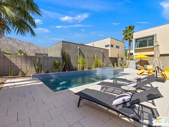 1065 Dane Dr, Palm Springs, CA 92262