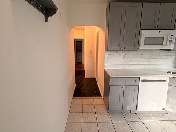 2nd image of 2322 Pearsall Ave Floor 1